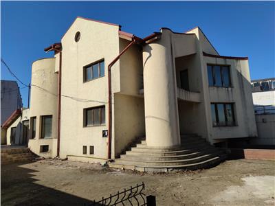 Comision 0 ! Vila in Bistrita Lac !