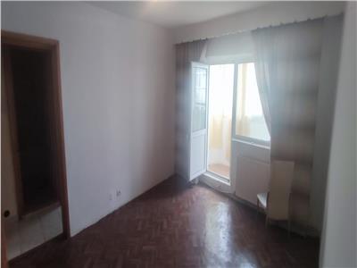 Apartament 3 camere zona URA
