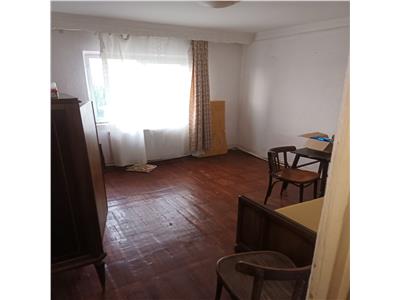 Apartament 3 camere Digu Barnat, etaj 3